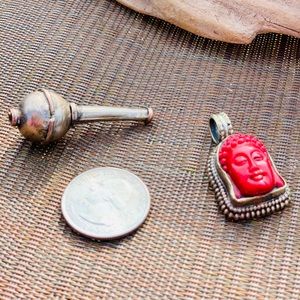 Buddha Pendant Guru Mala bead in red/cream color.